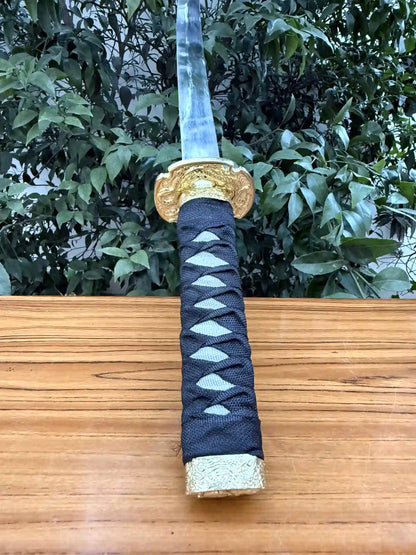 Black Golden Japanese Katana Sword – Size 33 Inches