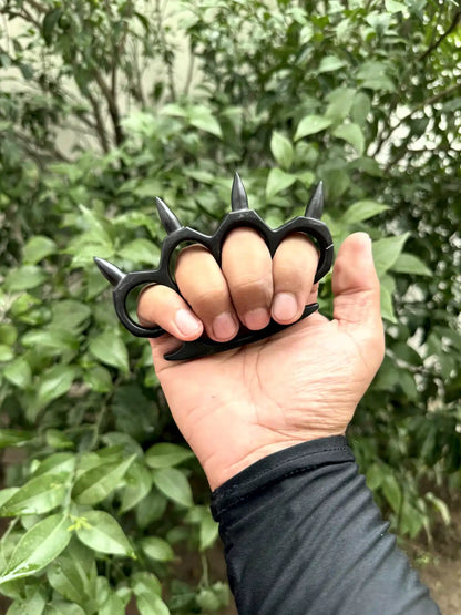 Black Spiked Knuckle