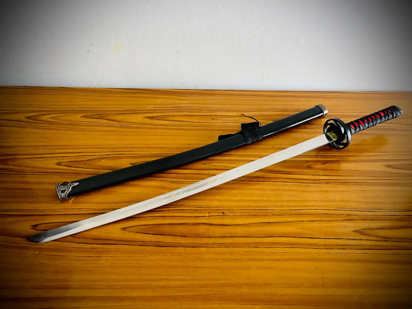 Black & Red Ring Handel  |Silver High Quality Katana |