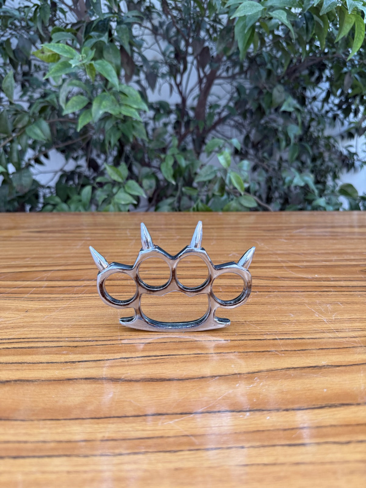 Black Spiked Knuckle