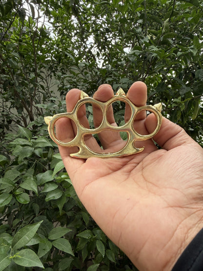 Black Titan Knuckle